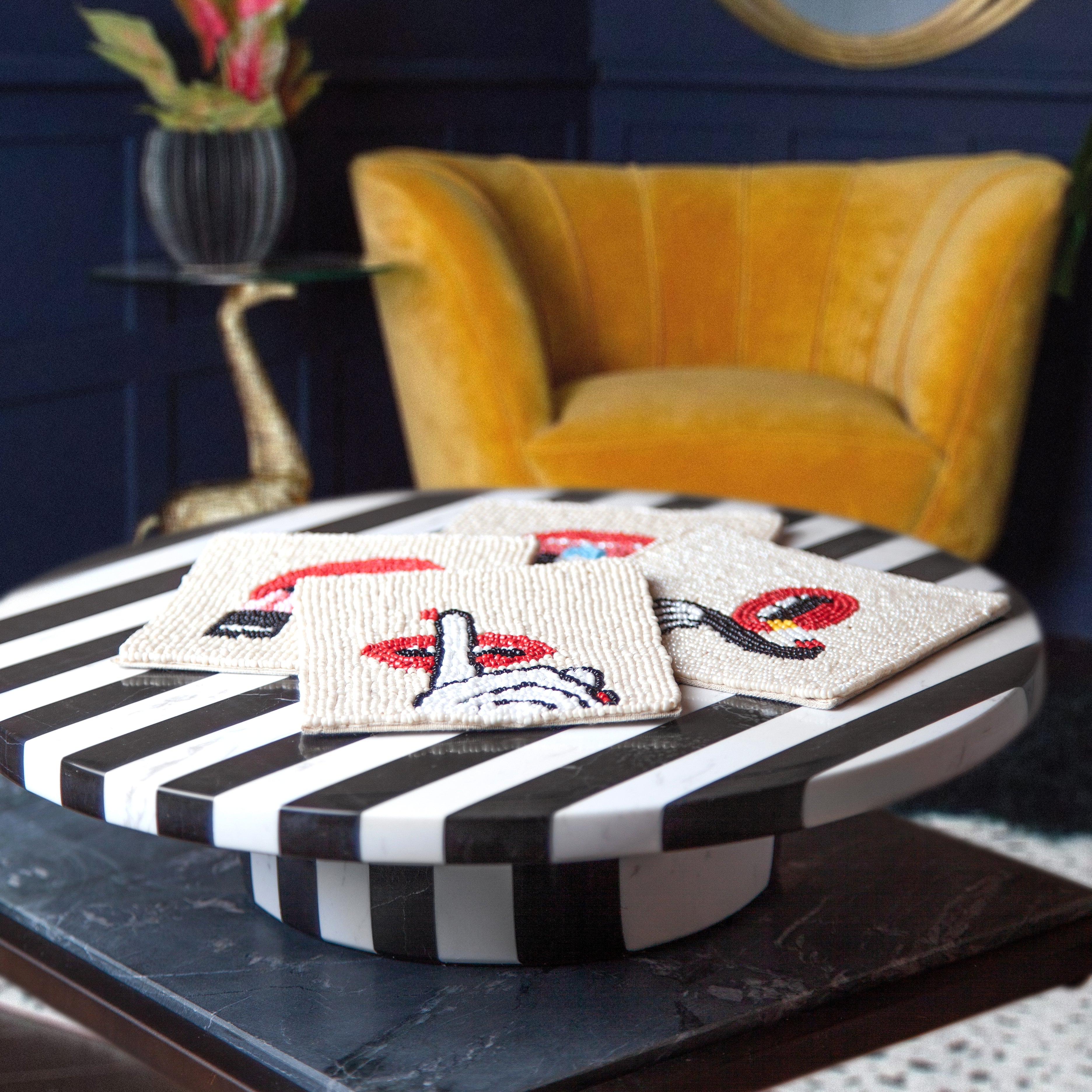 Large Marble Monochrome Cake Stand