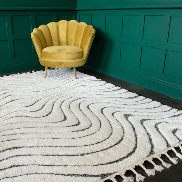 Sumptuously Soft Moroccan Inspired Wave Rug