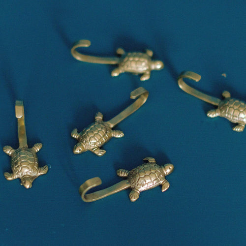 Brass Mini Turtle Hook