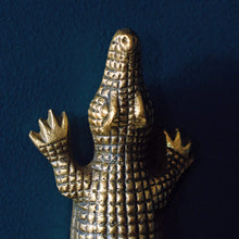 Load image into Gallery viewer, Crocodile Coat Hook