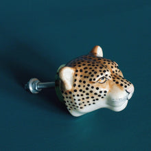 Load image into Gallery viewer, Hand Painted Leopard Door Knob