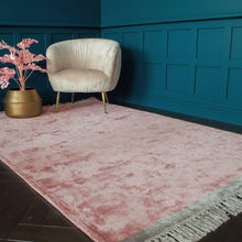 Load image into Gallery viewer, Hand Woven Pink Rug With Fringing