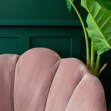 Load image into Gallery viewer, Scalloped Oyster Velvet Chair | Blush Pink